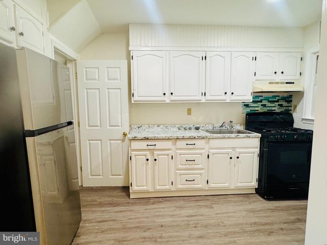 2239 SOUTHORN RD, Middle River, MD 21220