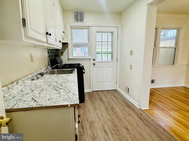 2239 SOUTHORN RD, Middle River, MD 21220