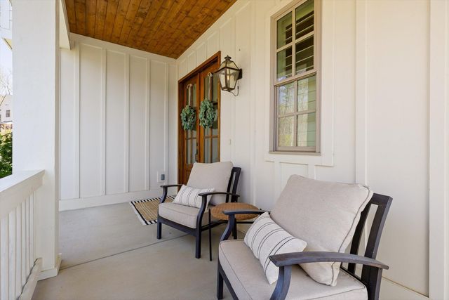 1375 Wintergreen Lane, Signal Mountain, TN 37377