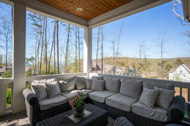 1375 Wintergreen Lane, Signal Mountain, TN 37377