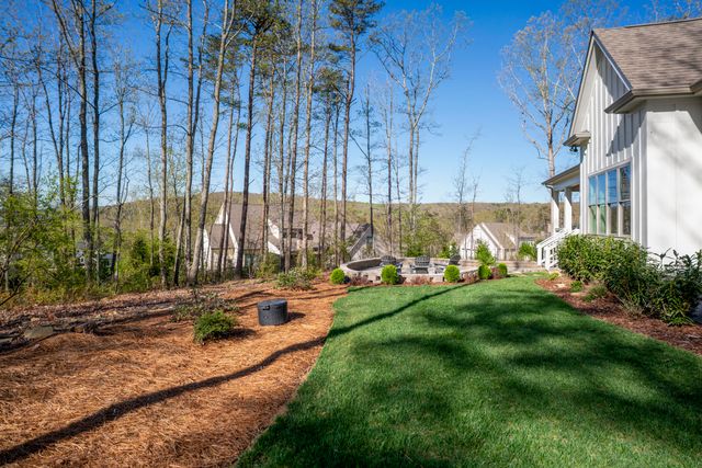 1375 Wintergreen Lane, Signal Mountain, TN 37377