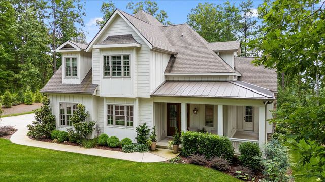 1375 Wintergreen Lane, Signal Mountain, TN 37377