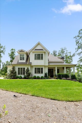 1375 Wintergreen Lane, Signal Mountain, TN 37377