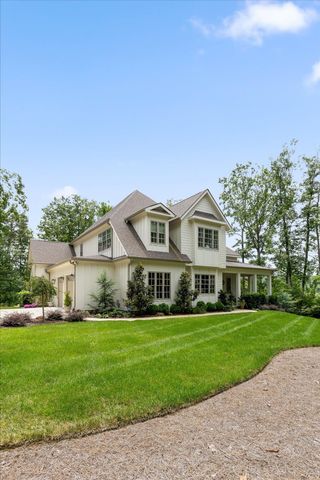 1375 Wintergreen Lane, Signal Mountain, TN 37377