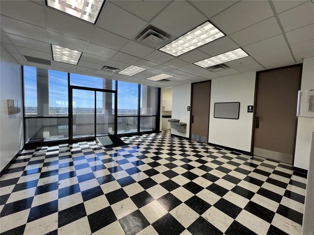 1255 CLEVELAND STREET 400, Clearwater, FL 33755