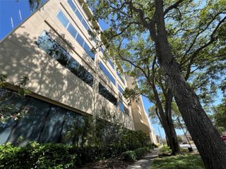 1255 CLEVELAND STREET 400, Clearwater, FL 33755