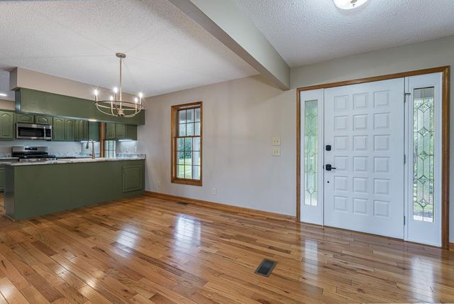 96 West Road, Warne, NC 28909