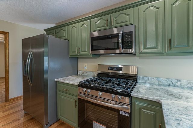 96 West Road, Warne, NC 28909