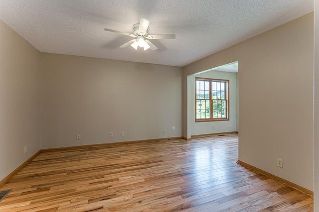 96 West Road, Warne, NC 28909