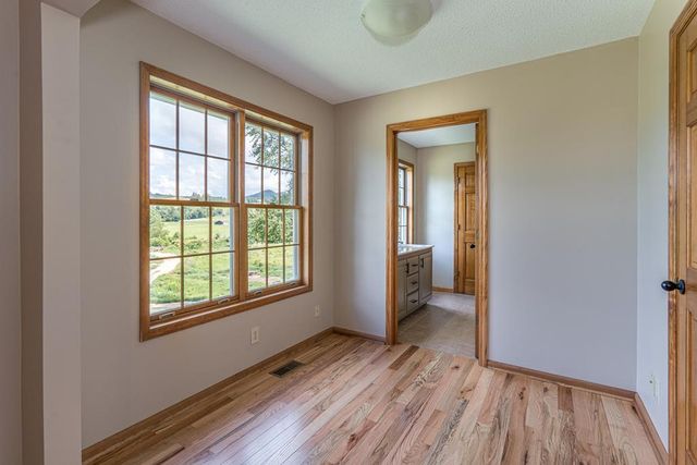 96 West Road, Warne, NC 28909