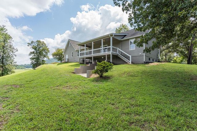 96 West Road, Warne, NC 28909