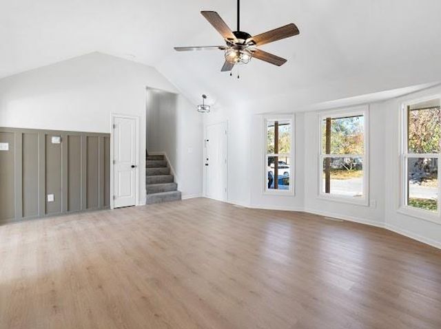 1225 Kenwood Drive, Lee's Summit, MO 64064