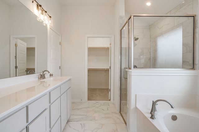 6913 Trail Rock Drive, Benbrook, TX 76126
