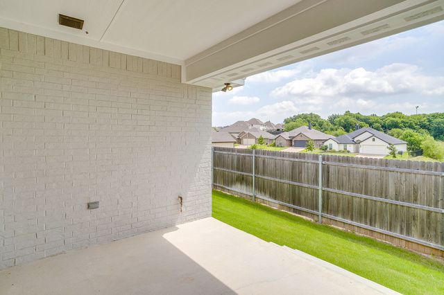 6913 Trail Rock Drive, Benbrook, TX 76126
