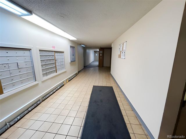 1304 S Parker Road 148, Denver, CO 80231