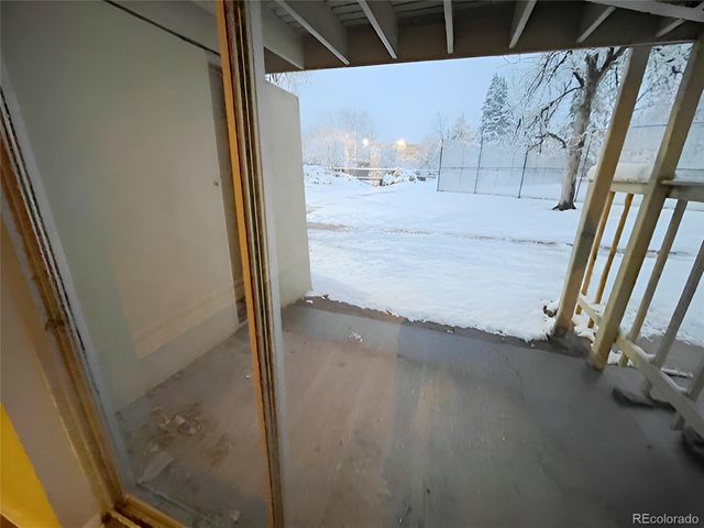 1304 S Parker Road 148, Denver, CO 80231
