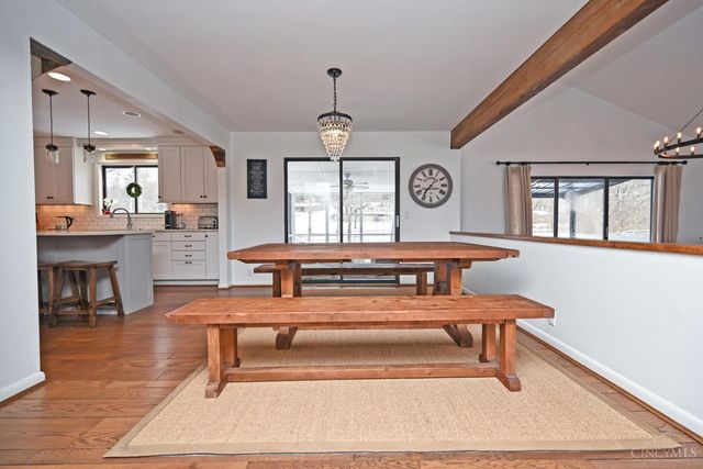 2 Stoney Creek Lane, Terrace Park, OH 45174