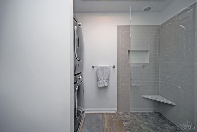 2 Stoney Creek Lane, Terrace Park, OH 45174