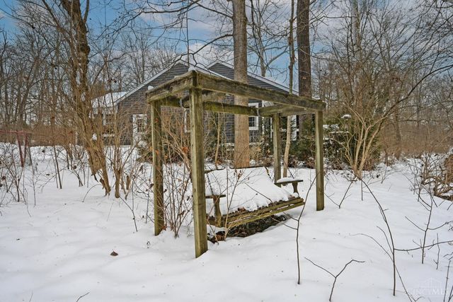 2 Stoney Creek Lane, Terrace Park, OH 45174