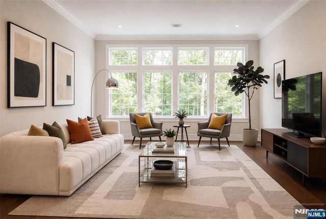 106 Koch Lane, Old Tappan, NJ 07675