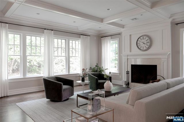 106 Koch Lane, Old Tappan, NJ 07675