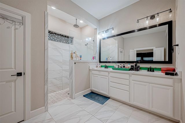 5806 Pearl Hill Court, Rosenberg, TX 77469