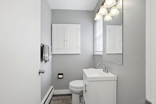 8881 Paw Paw Lane, Sycamore Twp, OH 45236