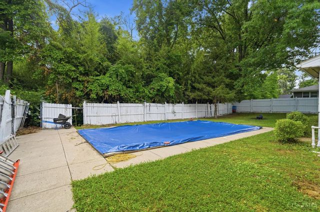 8881 Paw Paw Lane, Sycamore Twp, OH 45236