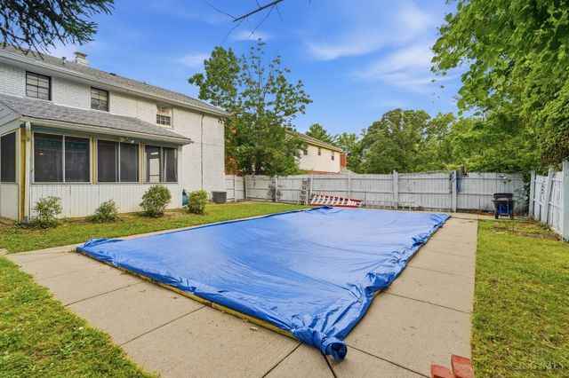 8881 Paw Paw Lane, Sycamore Twp, OH 45236