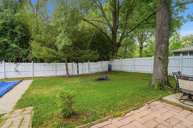 8881 Paw Paw Lane, Sycamore Twp, OH 45236