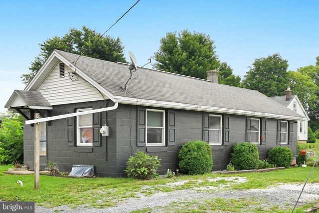 1515A E CARACAS AVE, Hershey, PA 17033