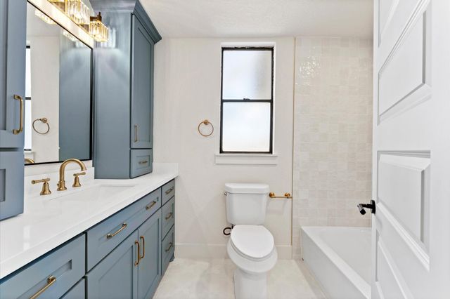 3725 Griggs Road, Houston, TX 77021