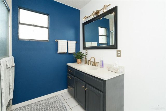 4 Pocahontas Drive, Harlingen, TX 78552