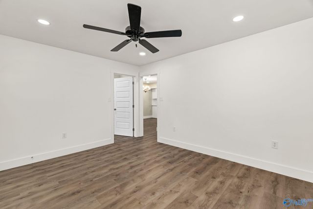 10690 Country Corner Road, Athens, AL 35614
