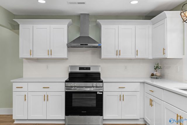 10690 Country Corner Road, Athens, AL 35614