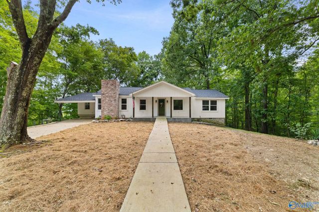 10690 Country Corner Road, Athens, AL 35614