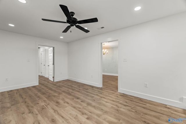 10690 Country Corner Road, Athens, AL 35614