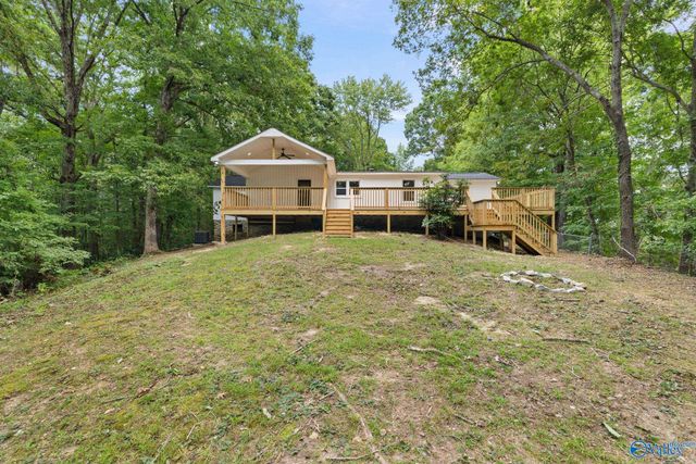 10690 Country Corner Road, Athens, AL 35614