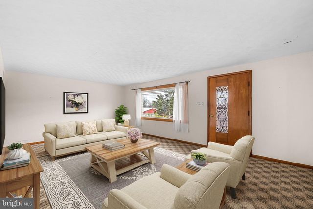 12706 HIGH POINT RD, Felton, PA 17322