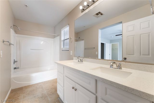 647 Moonlight Stroll Street, Henderson, NV 89002