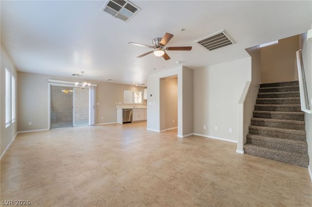 647 Moonlight Stroll Street, Henderson, NV 89002