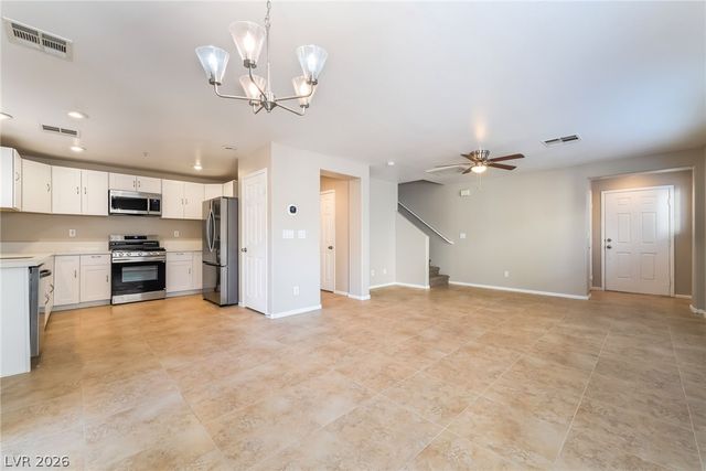 647 Moonlight Stroll Street, Henderson, NV 89002
