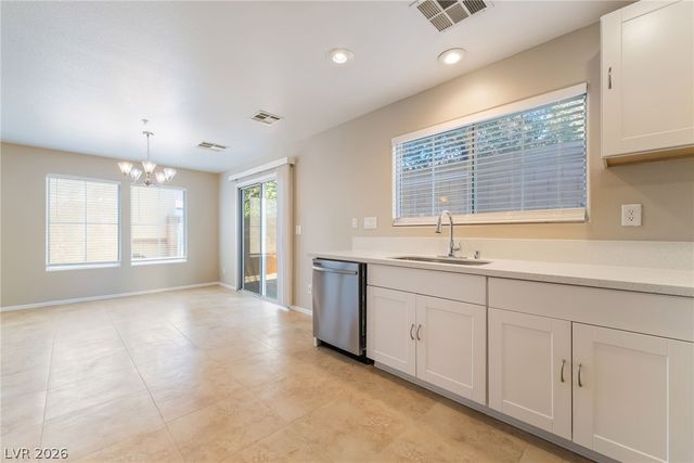 647 Moonlight Stroll Street, Henderson, NV 89002