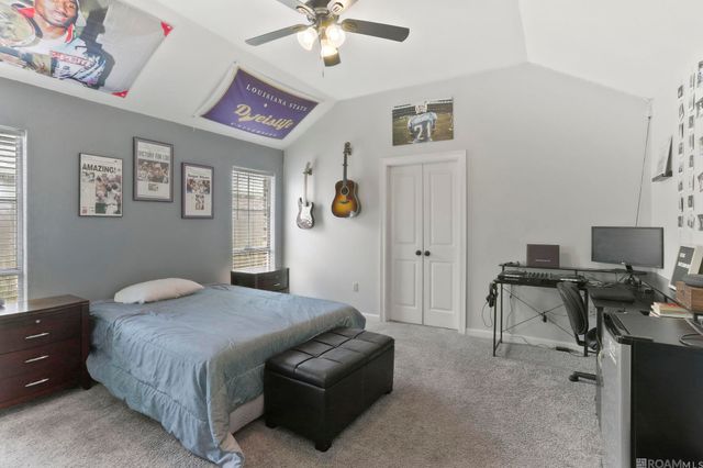 5364 River Meadow Dr, Baton Rouge, LA 70820