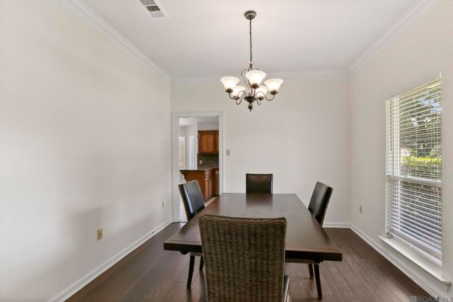 5364 River Meadow Dr, Baton Rouge, LA 70820