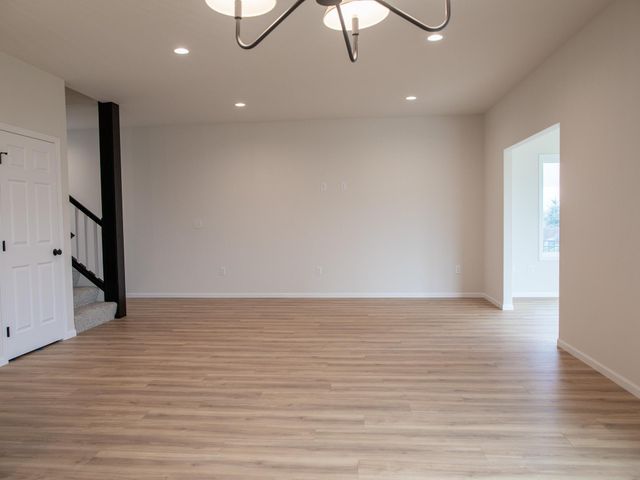 8810 Meadowlark Parkway S, Horace, ND 58047