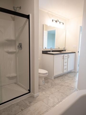 8810 Meadowlark Parkway S, Horace, ND 58047