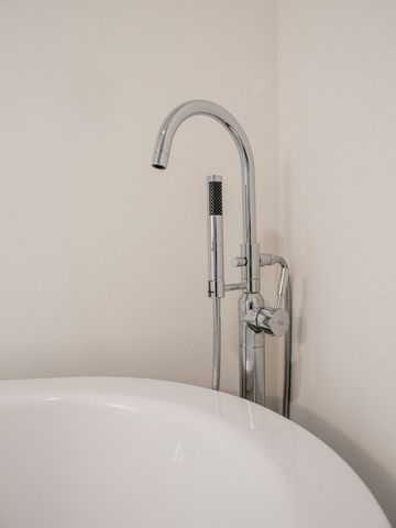 8810 Meadowlark Parkway S, Horace, ND 58047