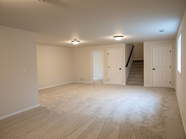 8810 Meadowlark Parkway S, Horace, ND 58047