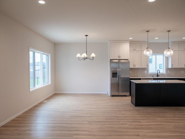 8810 Meadowlark Parkway S, Horace, ND 58047